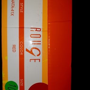 Womans size 10 rouge nata style 👠